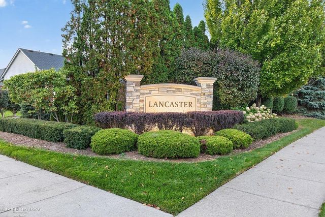 47857 Kent Drive, Macomb, MI 48044