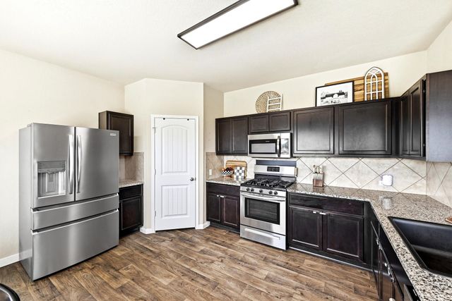 190 Cherry Blossom DR, Kyle, TX 78640