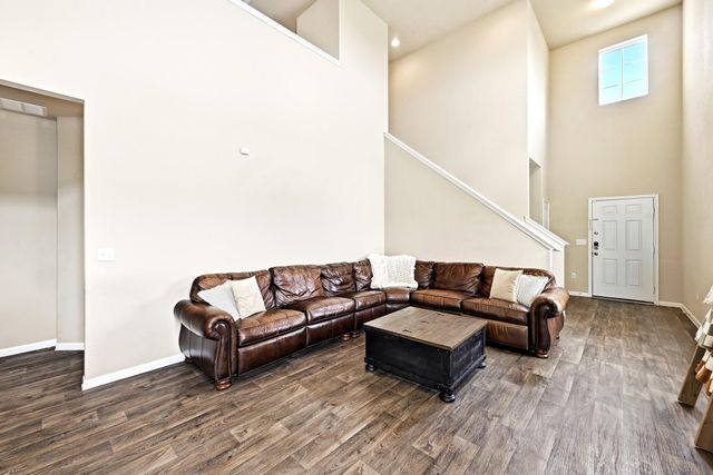 190 Cherry Blossom DR, Kyle, TX 78640