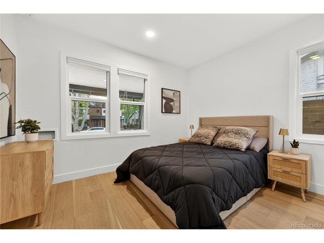1528 Harrison St, Denver, CO 80206