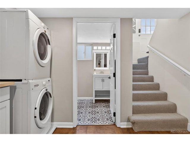 1528 Harrison St, Denver, CO 80206