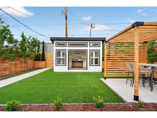 1528 Harrison St, Denver, CO 80206