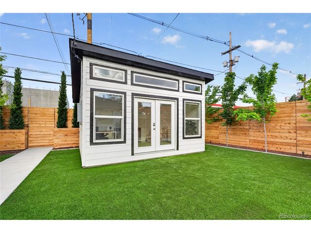 1528 Harrison St, Denver, CO 80206