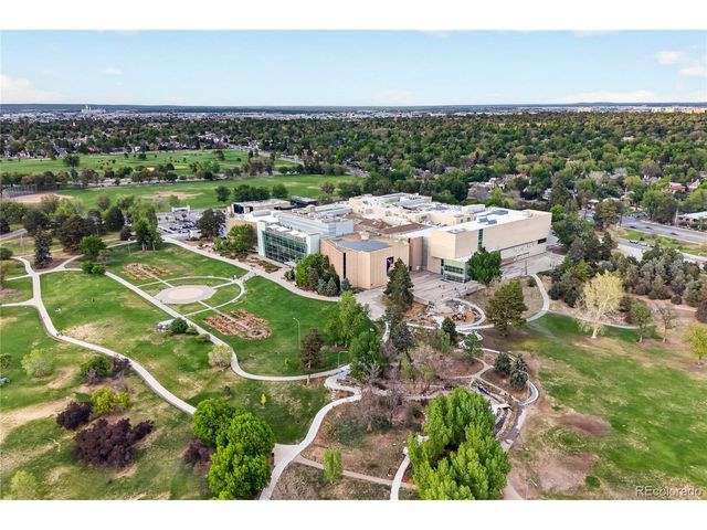 1528 Harrison St, Denver, CO 80206