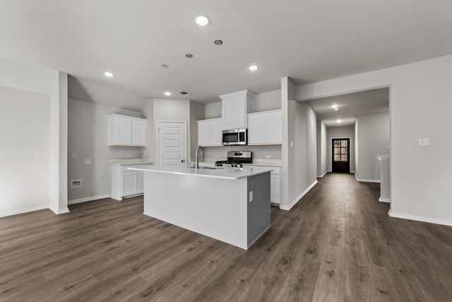 555 Brookside Drive, Van Alstyne, TX 75495