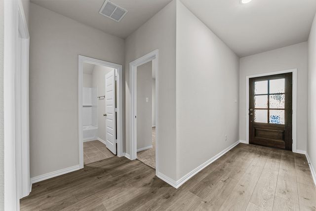 555 Brookside Drive, Van Alstyne, TX 75495