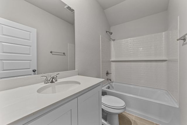 555 Brookside Drive, Van Alstyne, TX 75495