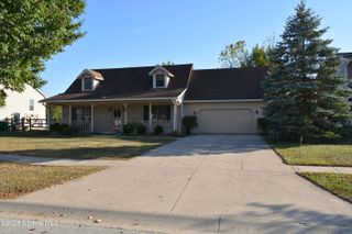 1247 Grassy Court, Rossford, OH 43460