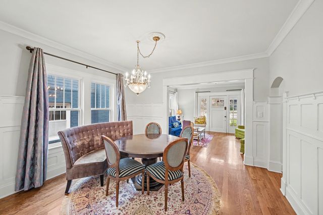 1010 Acklen Ave, Nashville, TN 37203