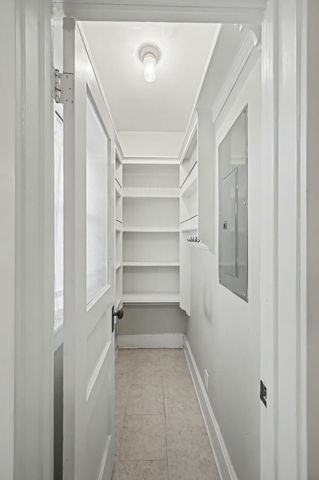 1010 Acklen Ave, Nashville, TN 37203