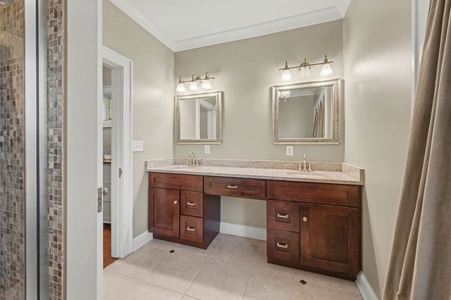 1010 Acklen Ave, Nashville, TN 37203