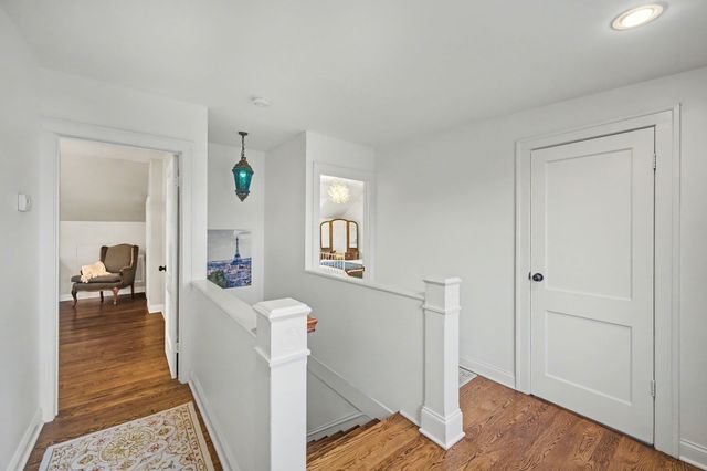 1010 Acklen Ave, Nashville, TN 37203