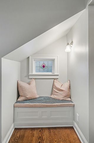 1010 Acklen Ave, Nashville, TN 37203