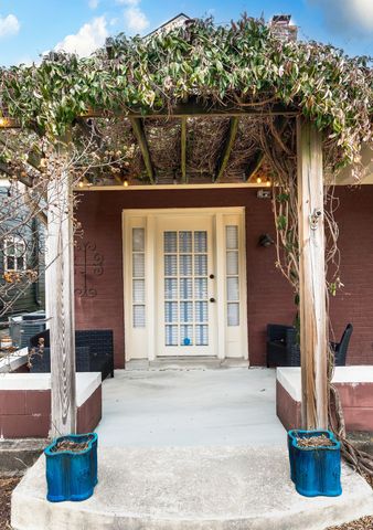 1010 Acklen Ave, Nashville, TN 37203