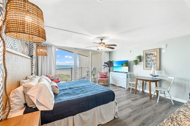 800 Sandcastle Dr 502, Port Aransas, TX 78373