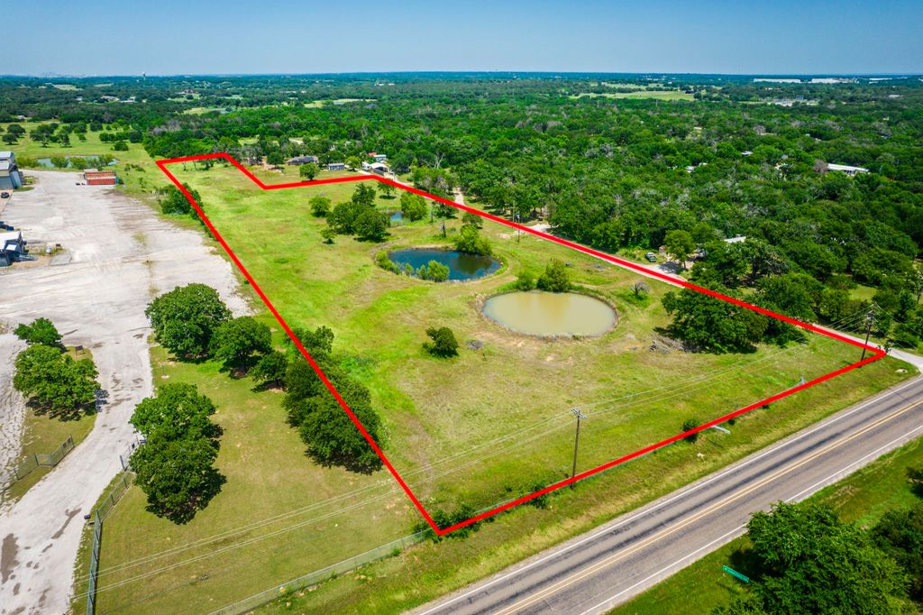 5927 Courtney Lane, Burleson, TX 76028
