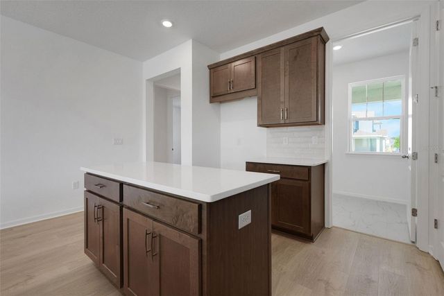 5237 WAYPOINTE BOULEVARD, Apopka, FL 32712