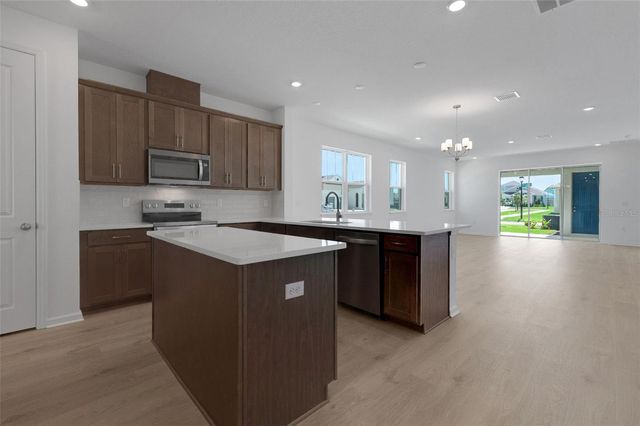 5237 WAYPOINTE BOULEVARD, Apopka, FL 32712