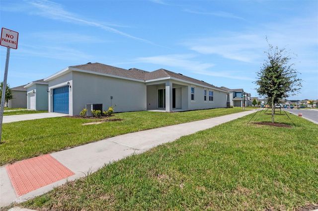 5237 WAYPOINTE BOULEVARD, Apopka, FL 32712