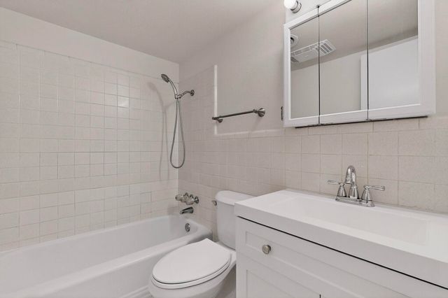 1705 E Hilton Street, Sherman, TX 75090