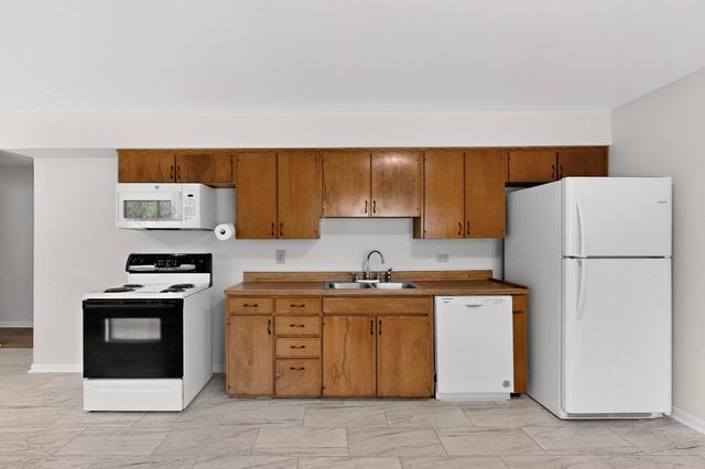 1705 E Hilton Street, Sherman, TX 75090