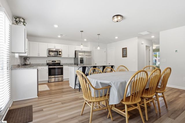 36 Chalet Court, Anderson, SC 29621