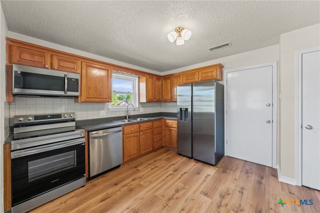 121 Bridle Drive, Copperas Cove, TX 76522