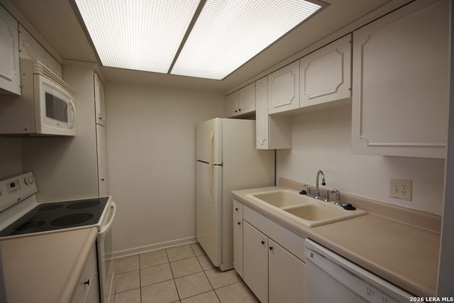 8401 N New Braunfels Ave Apt 331, San Antonio, TX 78209
