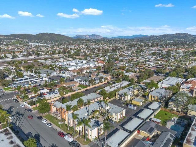 453 Graves Ave 5, El Cajon, CA 92020