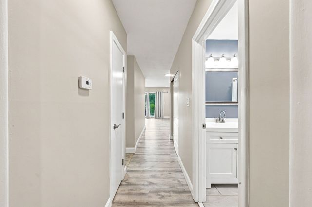 500 Water St A7, Haverhill, MA 01830