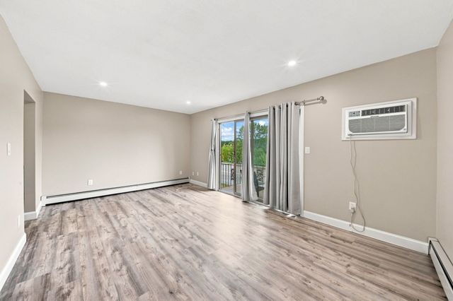500 Water St A7, Haverhill, MA 01830