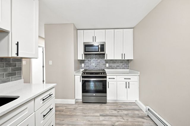 500 Water St A7, Haverhill, MA 01830