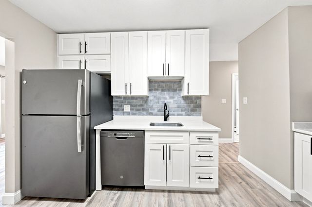 500 Water St A7, Haverhill, MA 01830