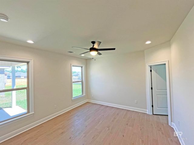 11285 Kingsland Drive, Daphne, AL 36526