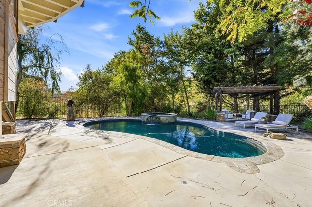 980 Bluebird Canyon, Laguna Beach, CA 92651