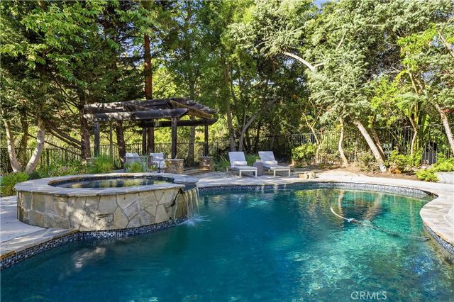 980 Bluebird Canyon, Laguna Beach, CA 92651