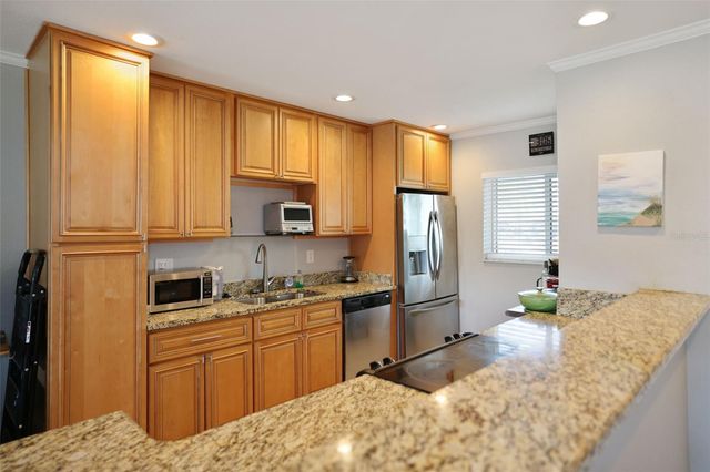 400 LARBOARD WAY 103, Clearwater Beach, FL 33767