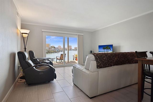 400 LARBOARD WAY 103, Clearwater Beach, FL 33767