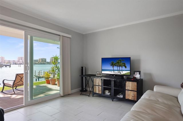 400 LARBOARD WAY 103, Clearwater Beach, FL 33767