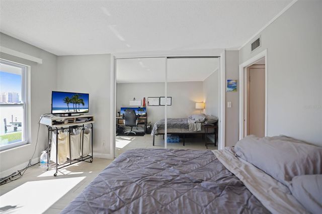 400 LARBOARD WAY 103, Clearwater Beach, FL 33767