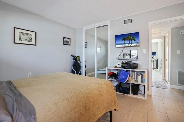 400 LARBOARD WAY 103, Clearwater Beach, FL 33767