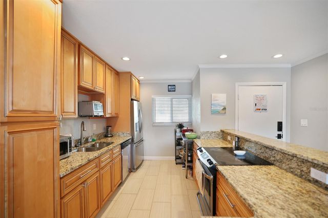 400 LARBOARD WAY 103, Clearwater Beach, FL 33767
