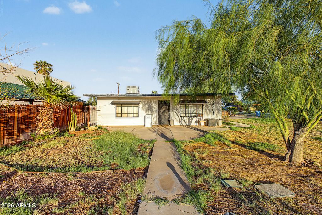 2801 N 29TH Place, Phoenix, AZ 85008 — exterior