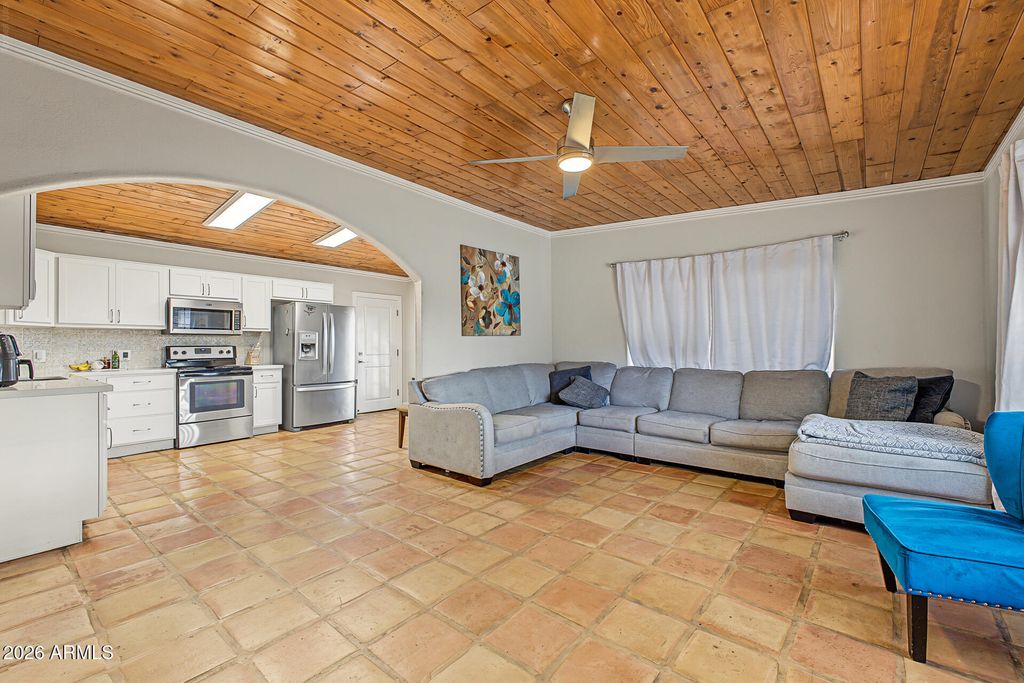 2801 N 29TH Place, Phoenix, AZ 85008 — photo 5