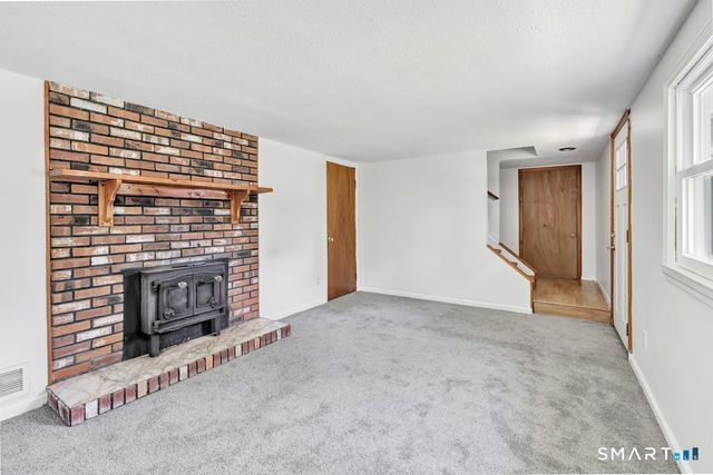 72 Stendahl Drive, Shelton, CT 06484