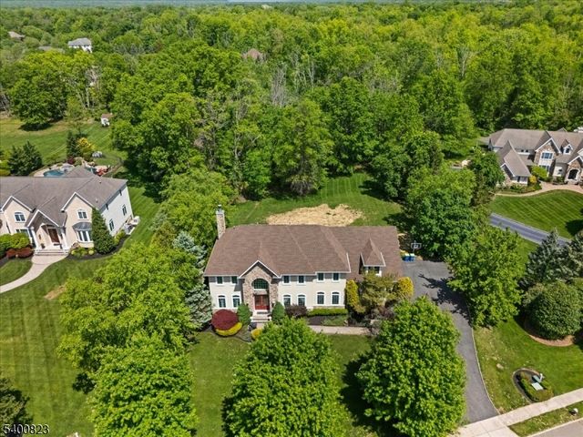 36 Saddlewood Ct, Montgomery Twp., NJ 08502