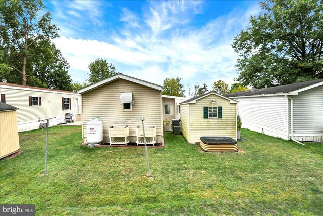 74 OLIVER DR, Palmyra, PA 17078