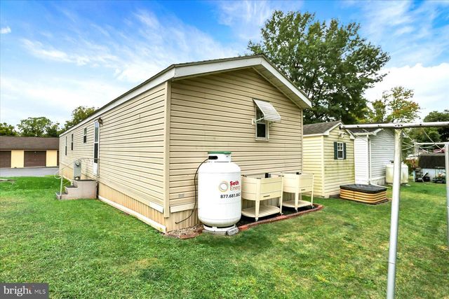 74 OLIVER DR, Palmyra, PA 17078