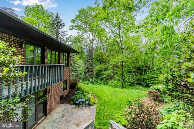 399 BARNSTABLE RD, Carlisle, PA 17015