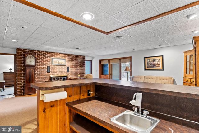 399 BARNSTABLE RD, Carlisle, PA 17015